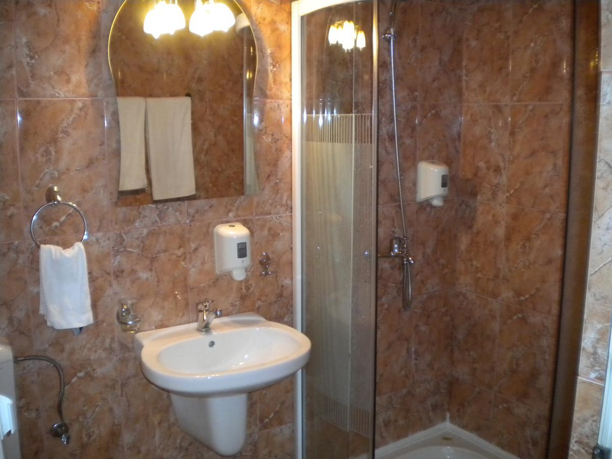 Motel Dalia Gilău Eksteriør billede